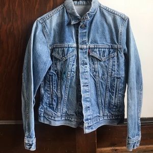 Vintage Levi’s denim jacket